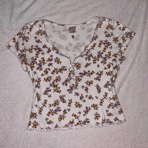 Belle Du Jour White and Brown Fitted Ribbed Blouse